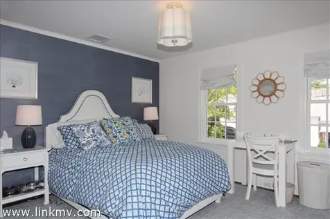 10 Norton Street Edgartown MA 02539