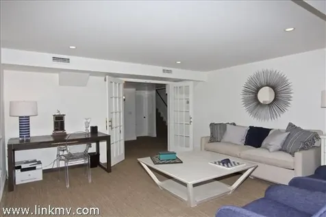 10 Norton Street Edgartown MA 02539