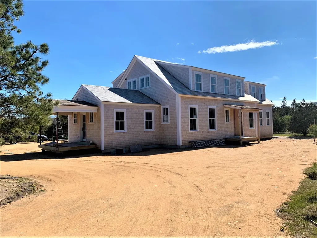 3 Beach Plum Meadows Edgartown MA 02539