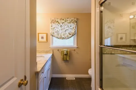 21 Vickers Street Edgartown MA 02539