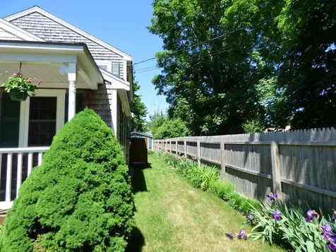 7 Goode Street Oak Bluffs MA 02557
