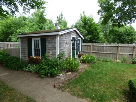 7 Goode Street Oak Bluffs MA 02557