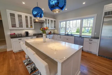 3 Sengekontacket Road Oak Bluffs MA 02557