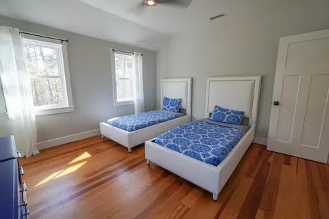 3 Sengekontacket Road Oak Bluffs MA 02557