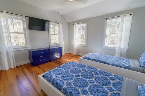 3 Sengekontacket Road Oak Bluffs MA 02557
