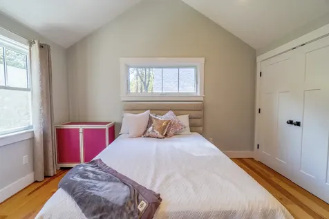 3 Sengekontacket Road Oak Bluffs MA 02557