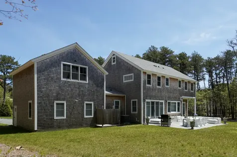 3 Sengekontacket Road Oak Bluffs MA 02557