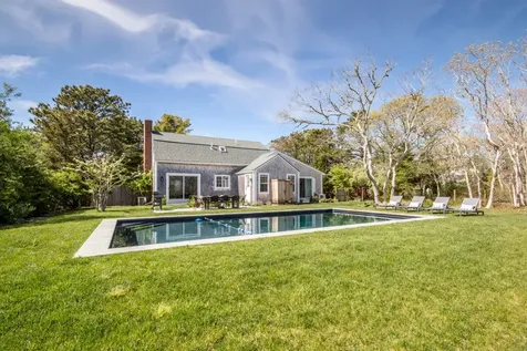 46 Marthas Road Edgartown MA 02539