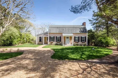 46 Marthas Road Edgartown MA 02539