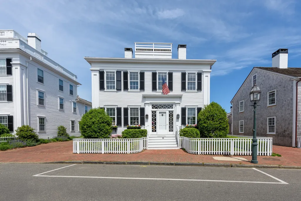 88 North Water Street Edgartown MA 02539