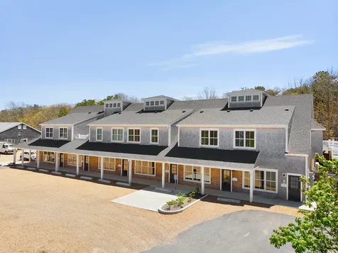 One Mariners Landing Edgartown MA 02539