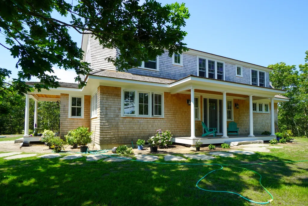 24 Paddock Road Oak Bluffs MA 02557