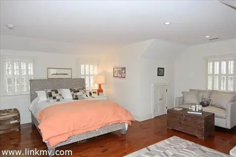 115 South Summer Street Edgartown MA 02539