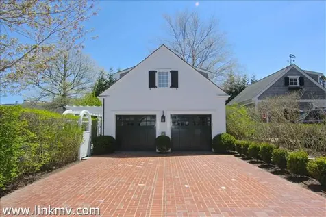115 South Summer Street Edgartown MA 02539