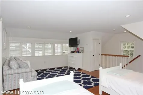 115 South Summer Street Edgartown MA 02539