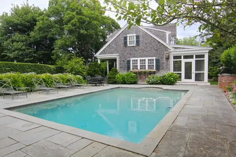 115 South Summer Street Edgartown MA 02539