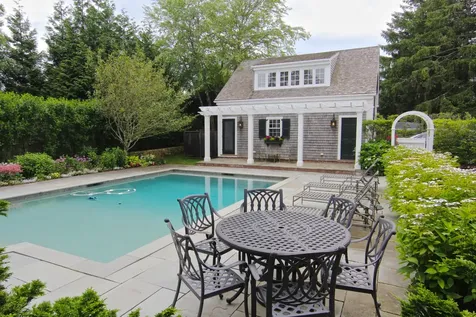 115 South Summer Street Edgartown MA 02539