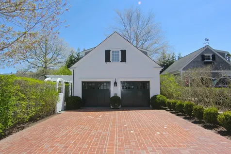 115 South Summer Street Edgartown MA 02539
