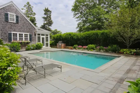 115 South Summer Street Edgartown MA 02539