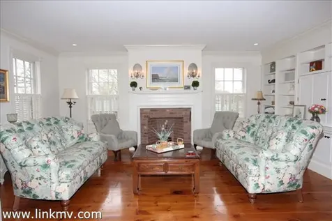 115 South Summer Street Edgartown MA 02539