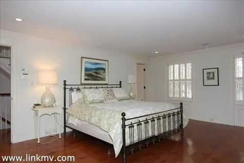 115 South Summer Street Edgartown MA 02539