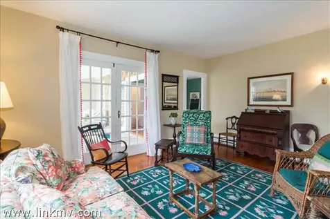 12 Green Avenue Edgartown MA 02539