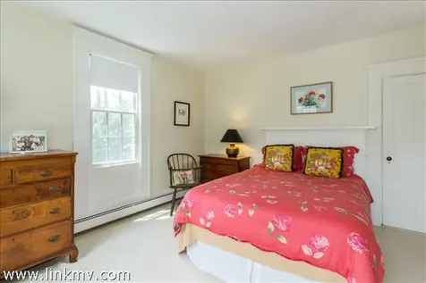 12 Green Avenue Edgartown MA 02539