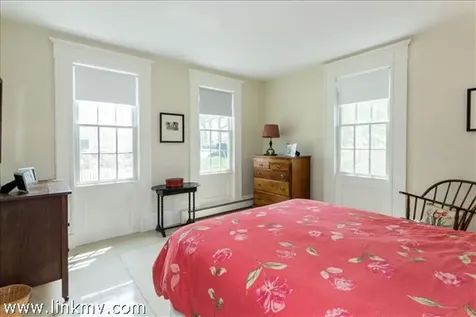 12 Green Avenue Edgartown MA 02539