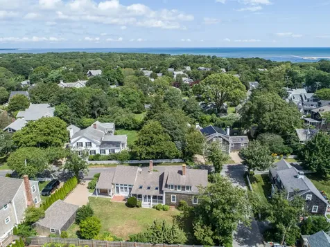12 Green Avenue Edgartown MA 02539
