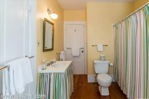 12 Green Avenue Edgartown MA 02539