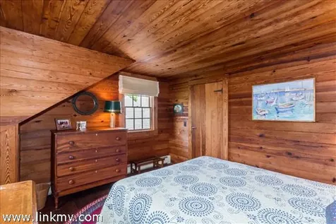 12 Green Avenue Edgartown MA 02539