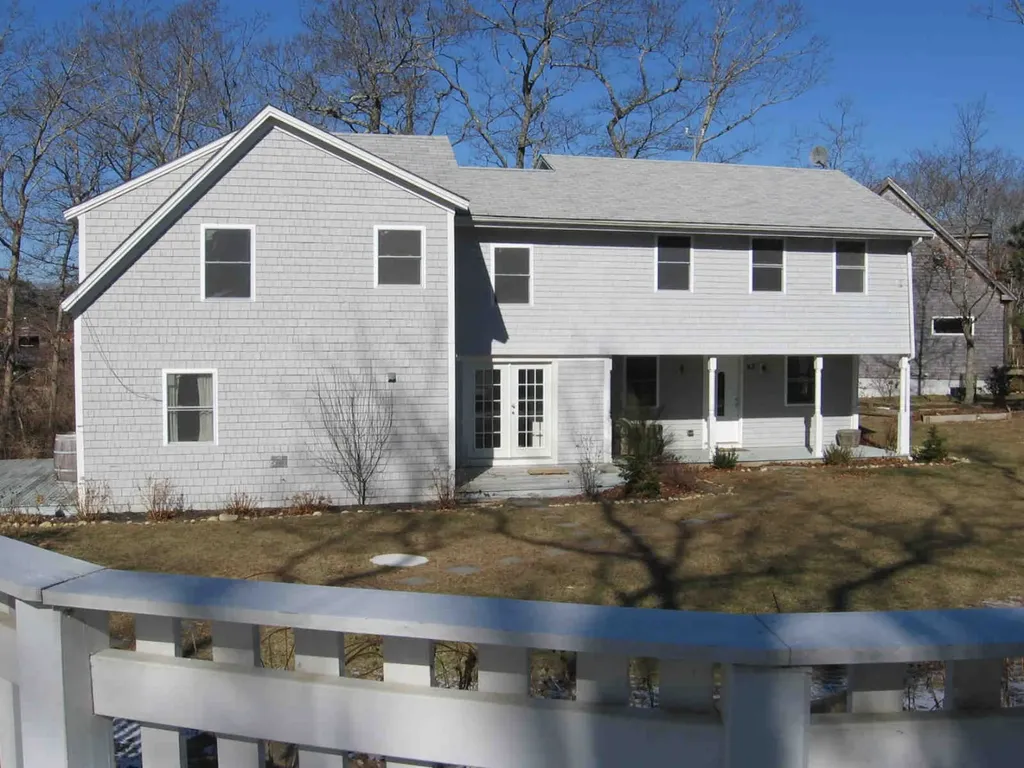 43 Mud Puddle Road Vineyard Haven MA 02568