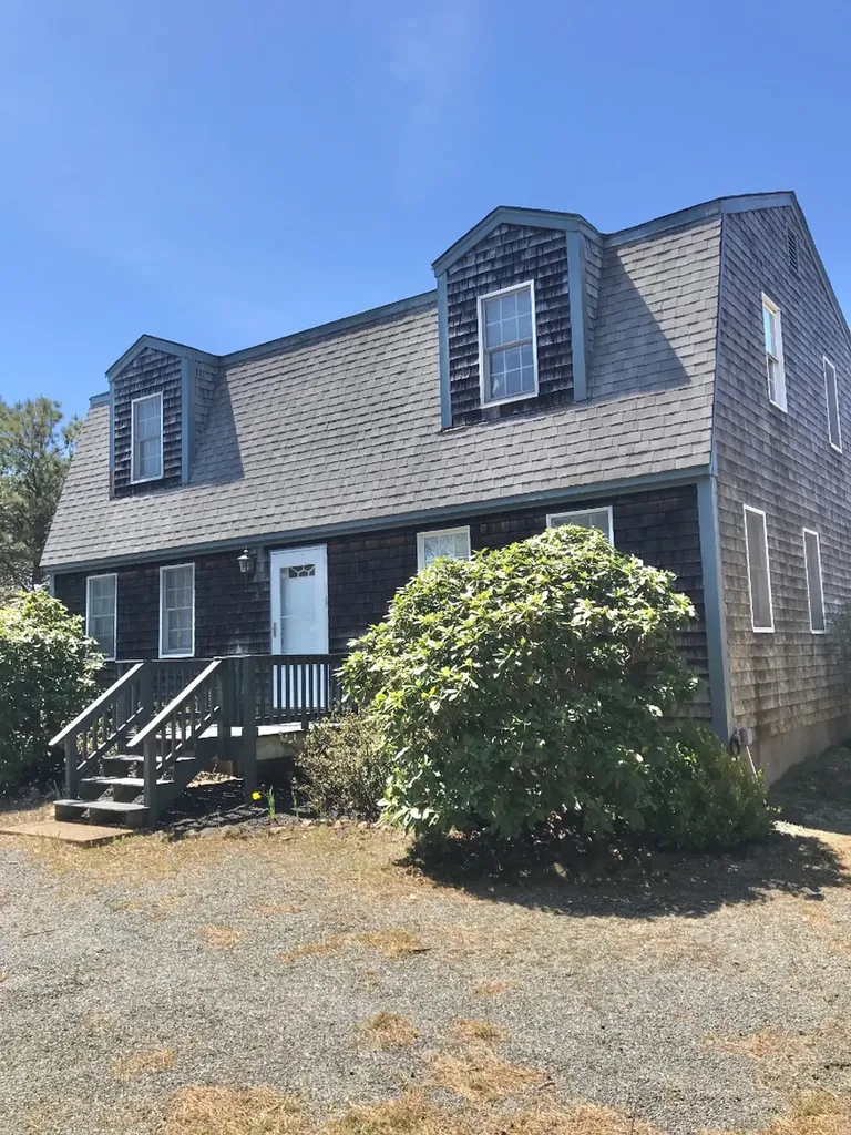 5 Schoolhouse Road Edgartown MA 02539