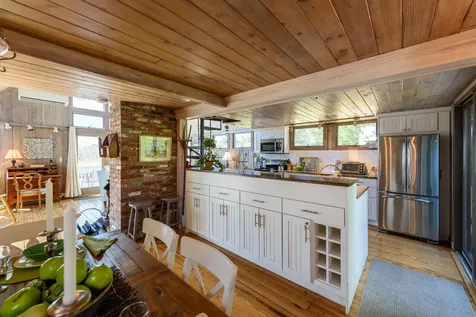 42 Waterview Road Oak Bluffs MA 02557