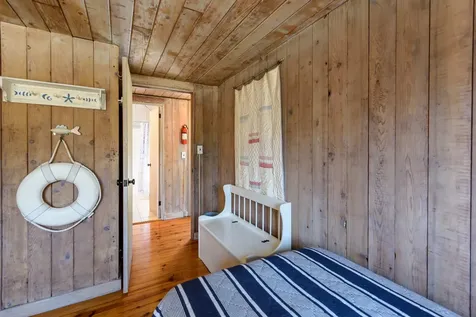 42 Waterview Road Oak Bluffs MA 02557