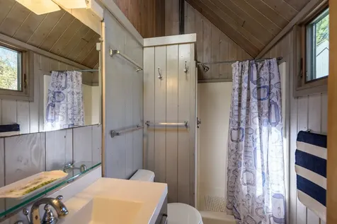 42 Waterview Road Oak Bluffs MA 02557