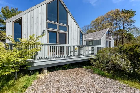 42 Waterview Road Oak Bluffs MA 02557