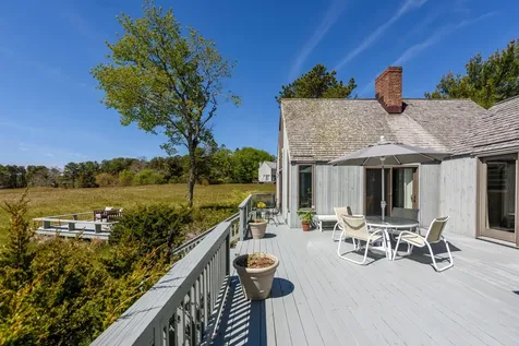 42 Waterview Road Oak Bluffs MA 02557