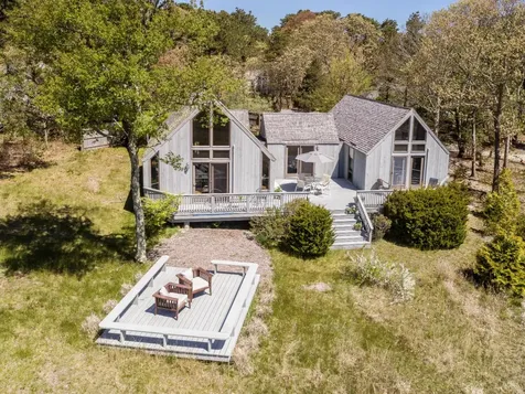 42 Waterview Road Oak Bluffs MA 02557