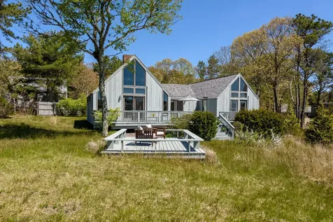 42 Waterview Road Oak Bluffs MA 02557