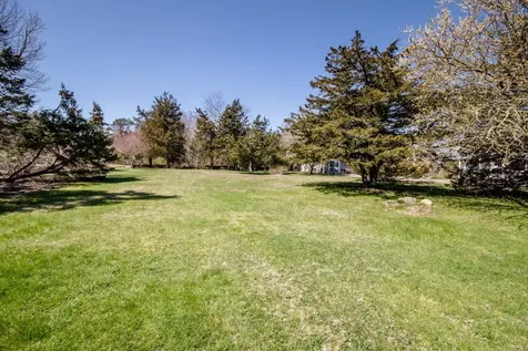 166 Katama Road Edgartown MA 02539