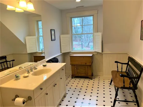 14 Sandpiper Lane Vineyard Haven MA 02568