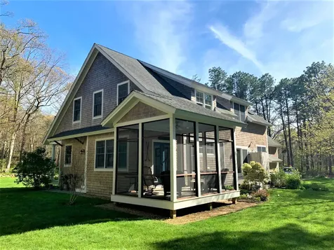 14 Sandpiper Lane Vineyard Haven MA 02568