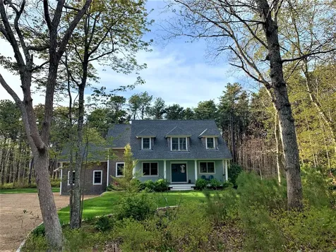 14 Sandpiper Lane Vineyard Haven MA 02568