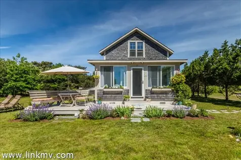 77 Washque Avenue Edgartown MA 02539