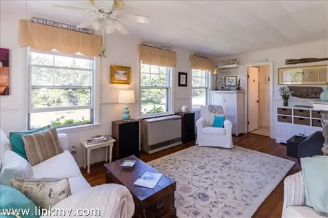 77 Washque Avenue Edgartown MA 02539