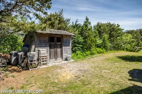 77 Washque Avenue Edgartown MA 02539