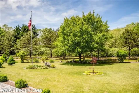 100 Pond Road West Tisbury MA 02575
