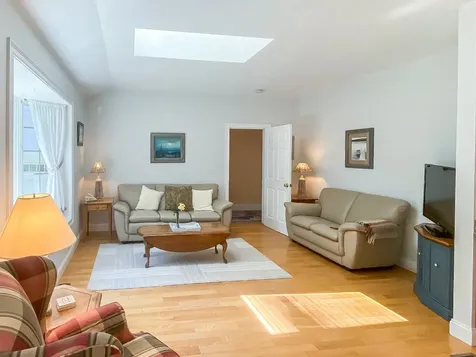 100 Pond Road West Tisbury MA 02575