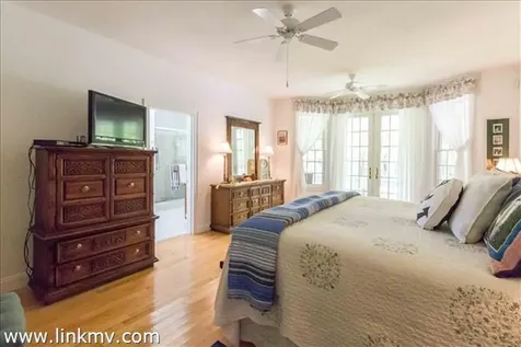 100 Pond Road West Tisbury MA 02575